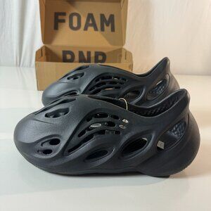 Adidas Yeezy Foam RNR Onyx Men's Size 12 NEW in Box